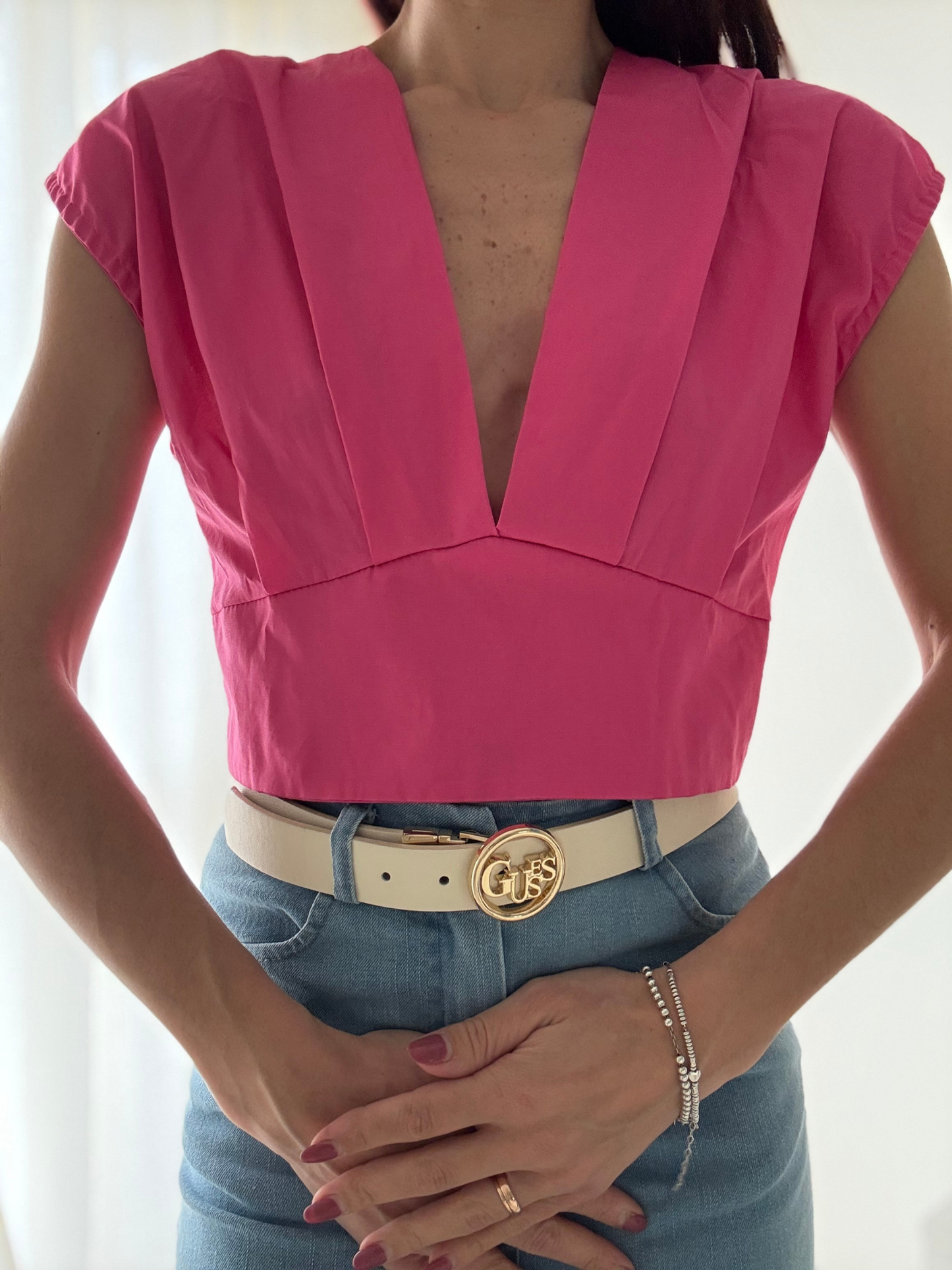 Maglia Giromanica Crop con Scollo e Fiocco sul Retro - Taglia Unica (XS-L)