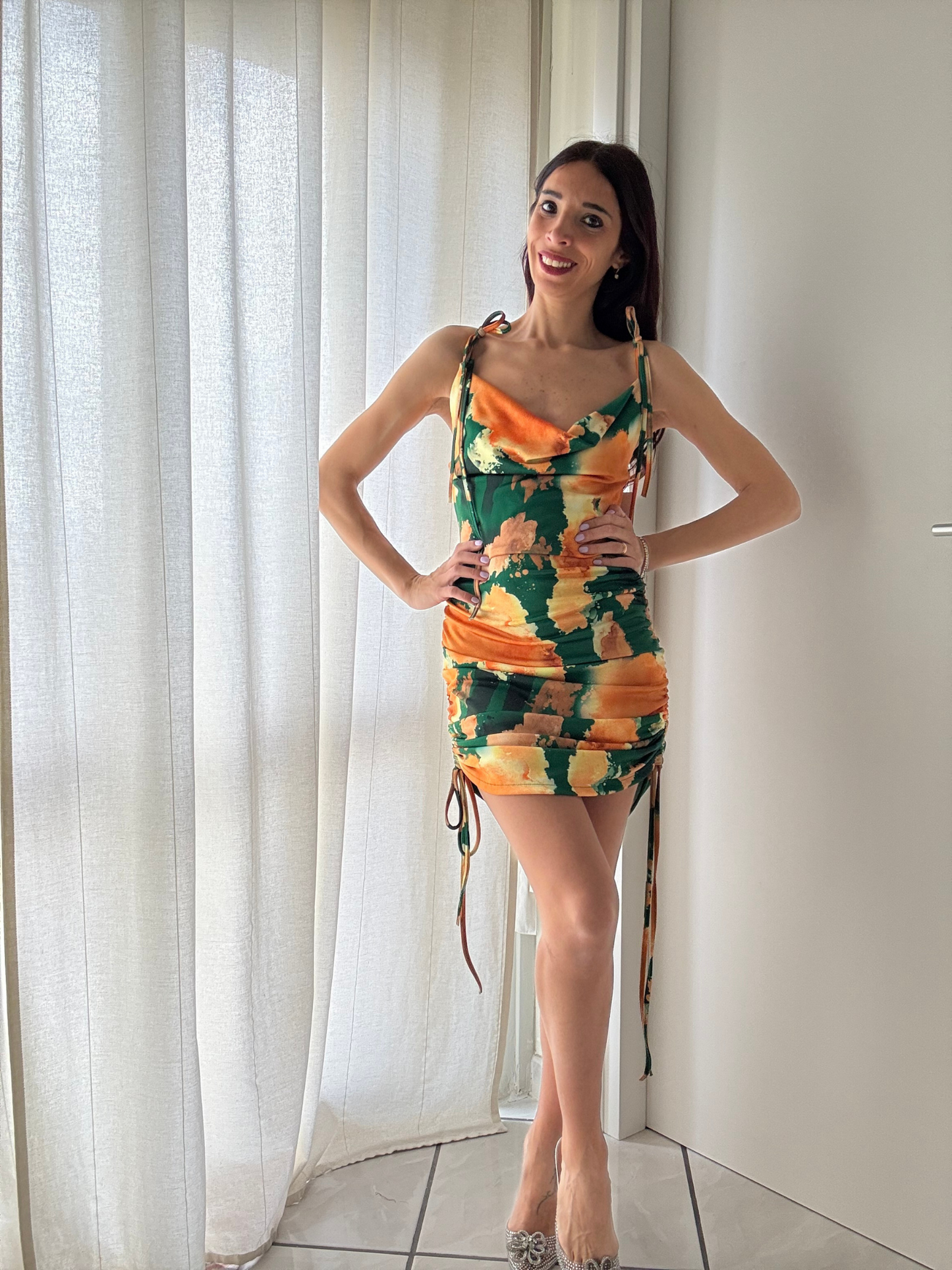 Vestito Corto Fantasia con Bretelle Regolabili e Coulisse - Taglia Unica (XS-L)