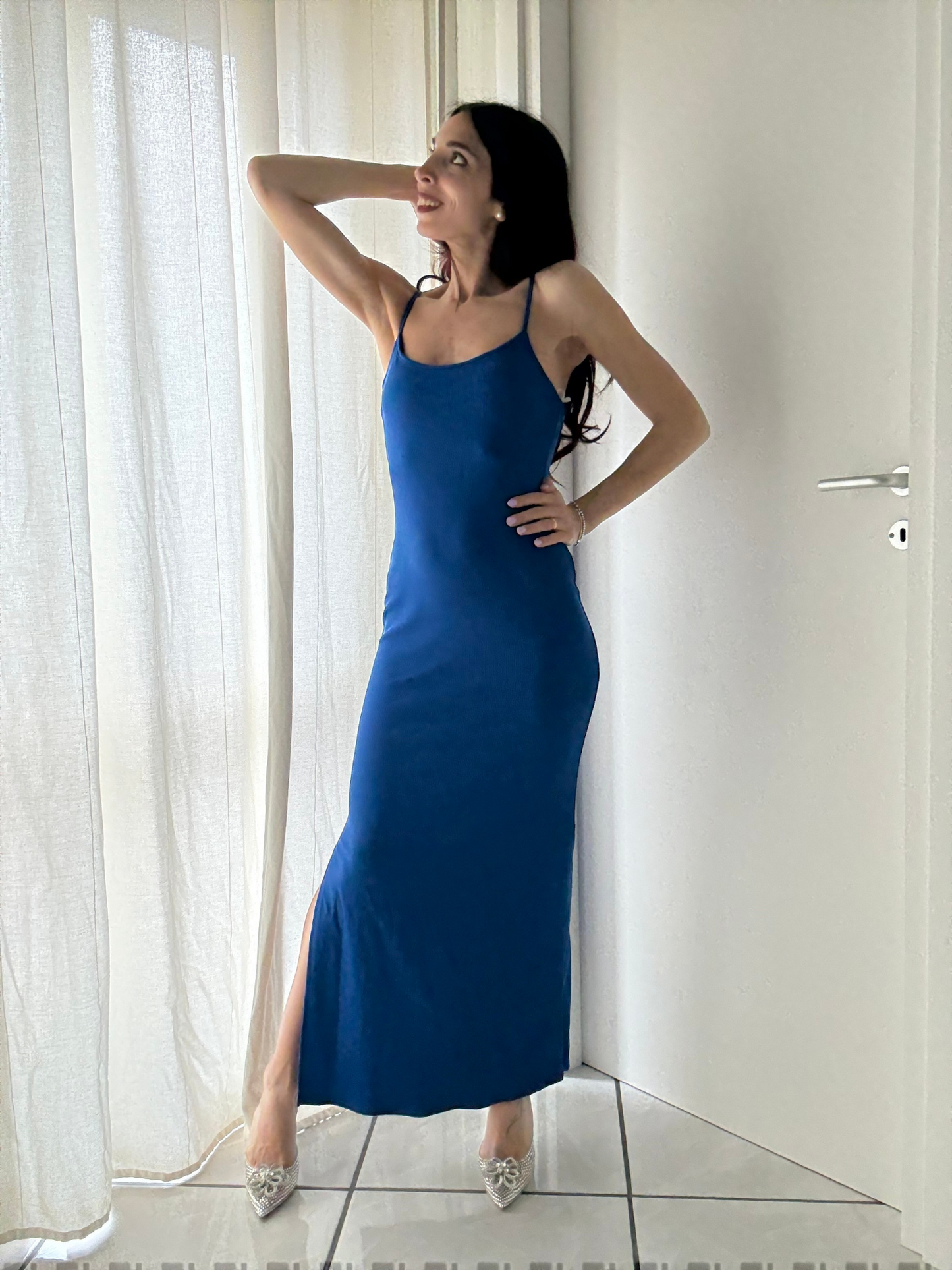 Abito Lungo Scollo sulla Schiena -