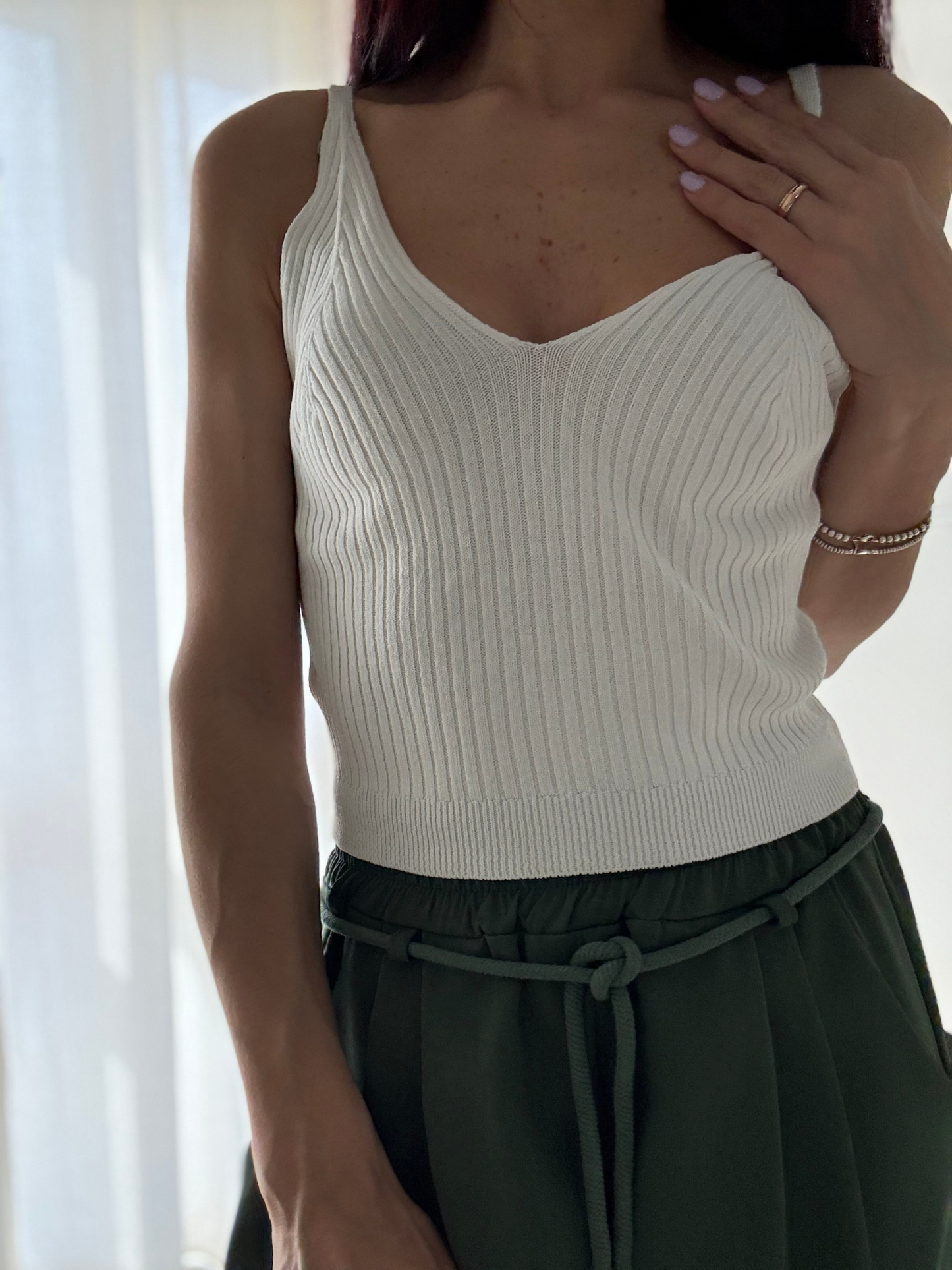 Top Crop Elasticizzato con Bretelle Non Regolabili -