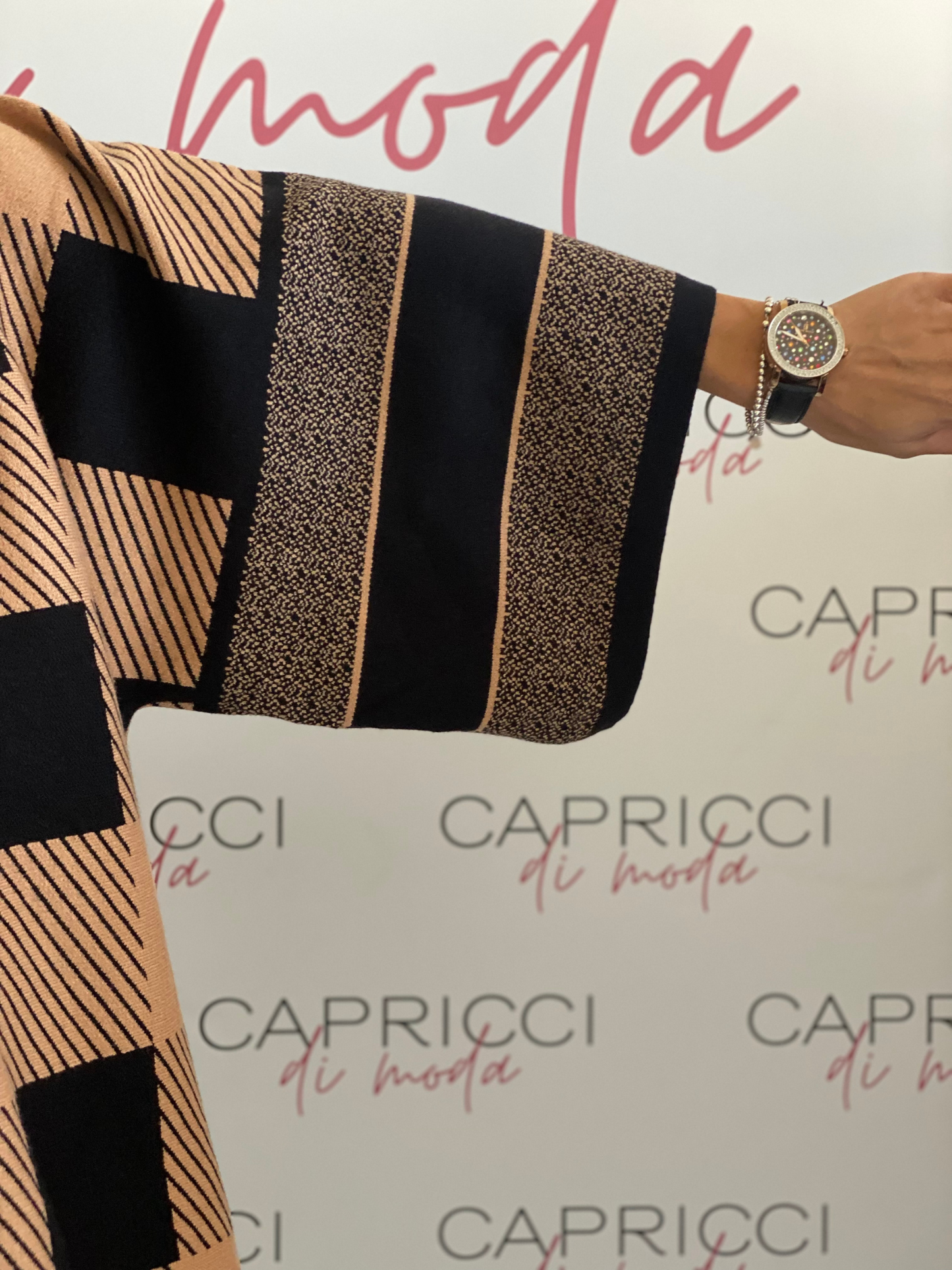 Cardigan con frangia