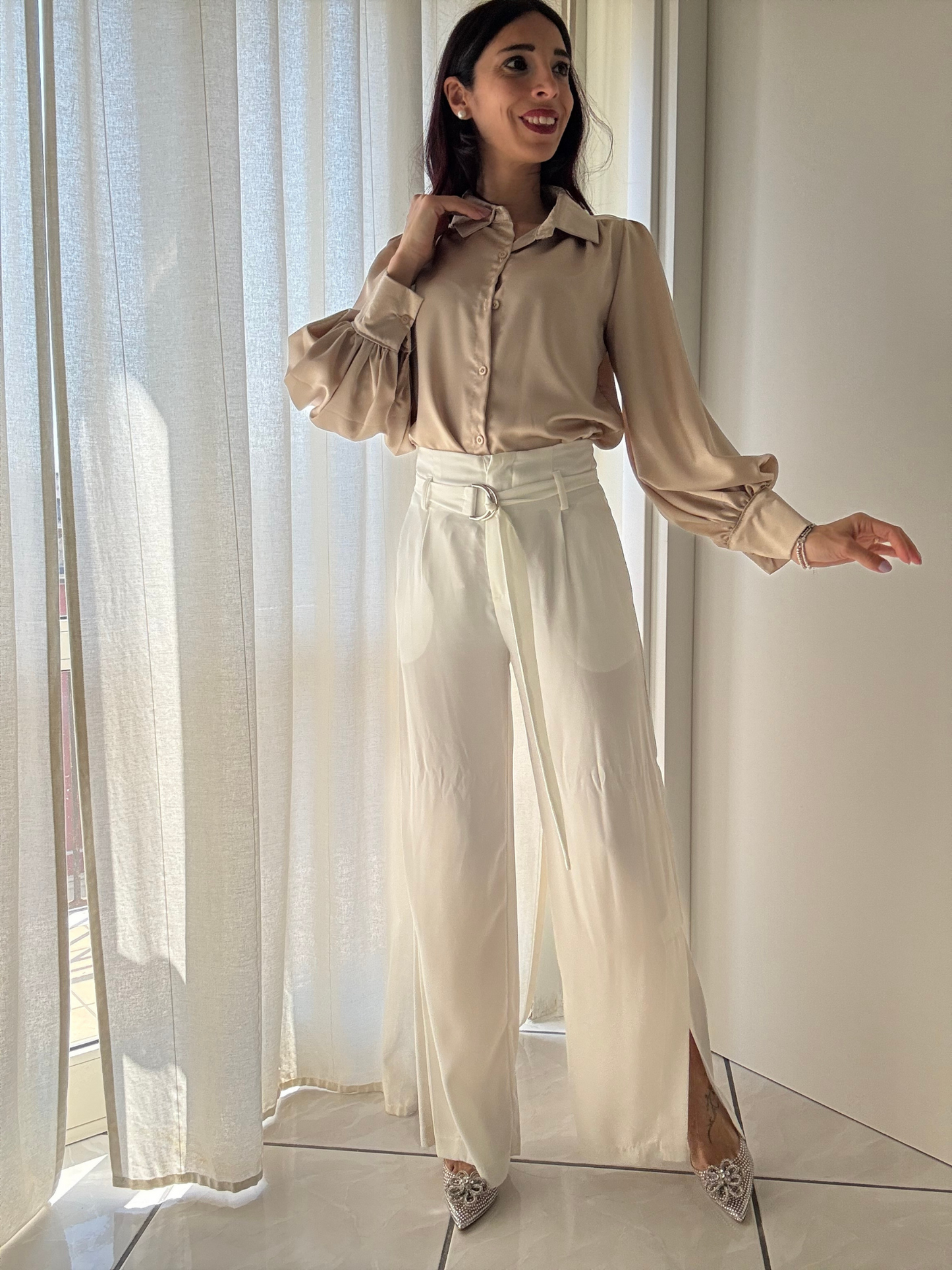 Camicia Satin Elegance – Manica Sbuffo