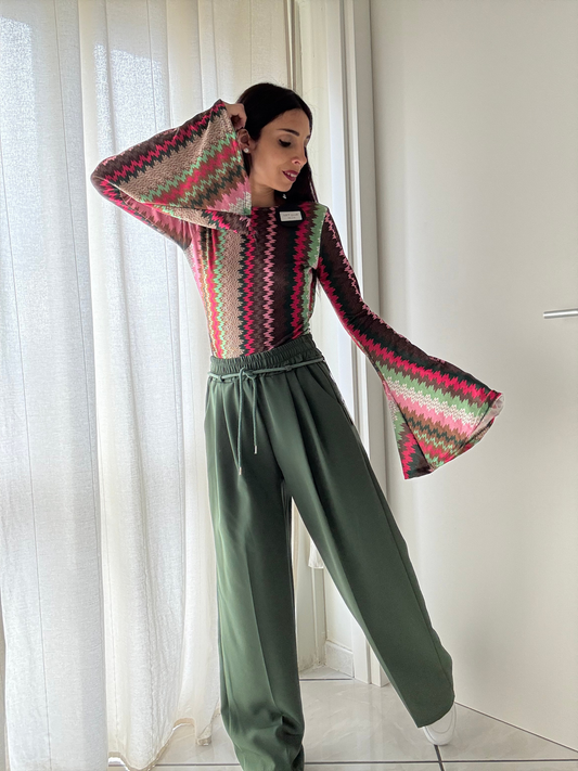 Body a Fantasia Manica Lunga Svasata con Scollo sul Retro